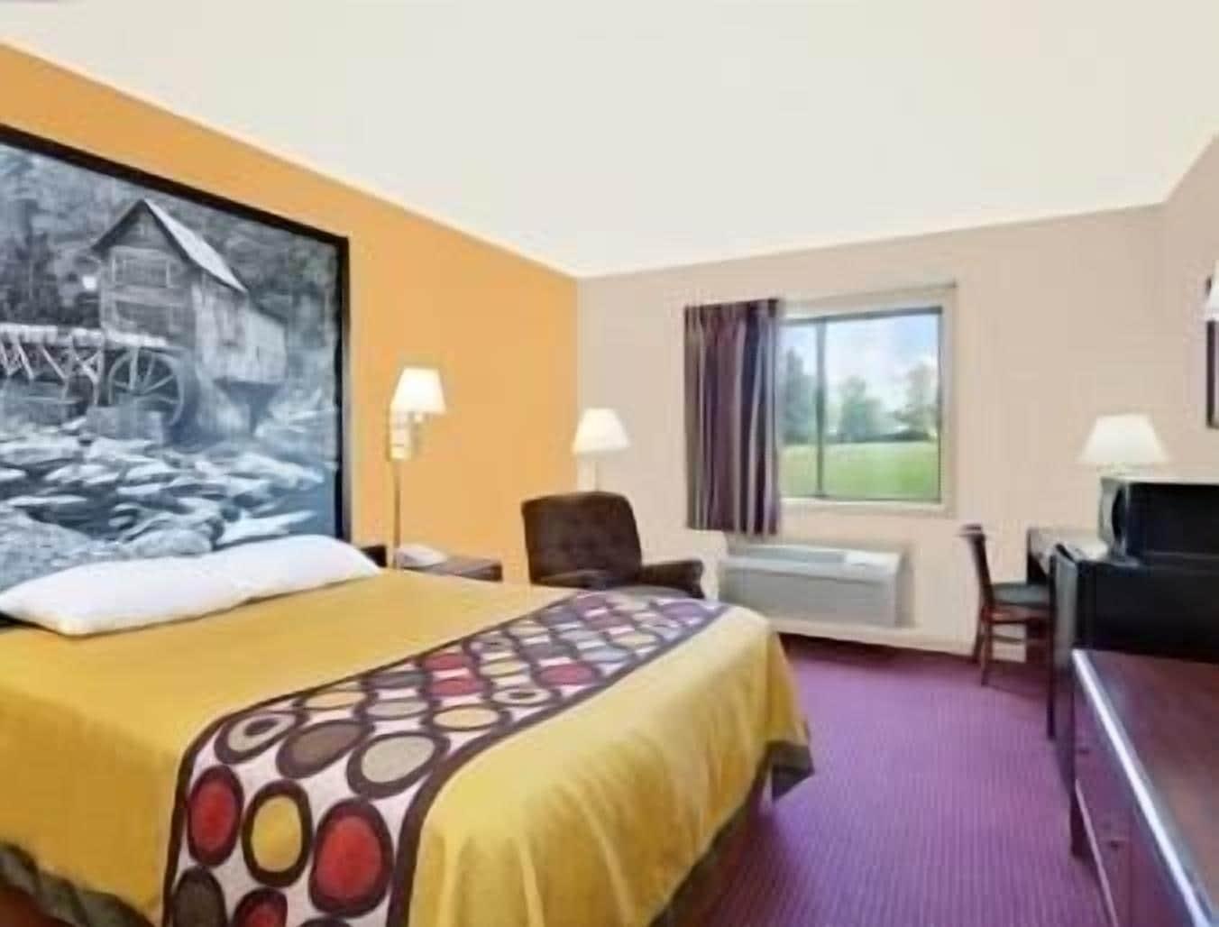 Super 8 By Wyndham Hillsville Exterior photo