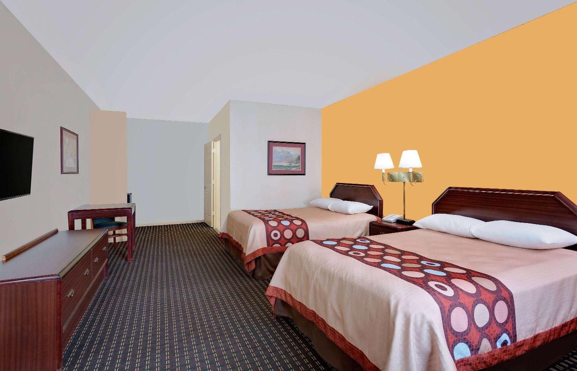 Super 8 By Wyndham Hillsville Exterior photo